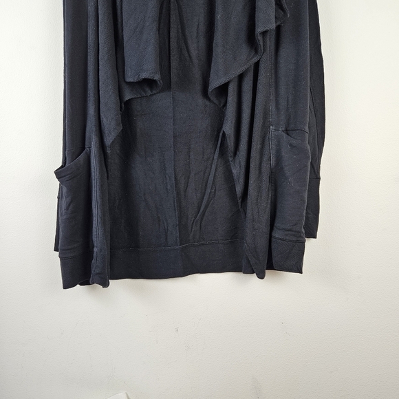 Athleta Studio Wrap Cardigan Small Black Magnetic Pockets Modal 228813 Size XS - Picture 2 of 8